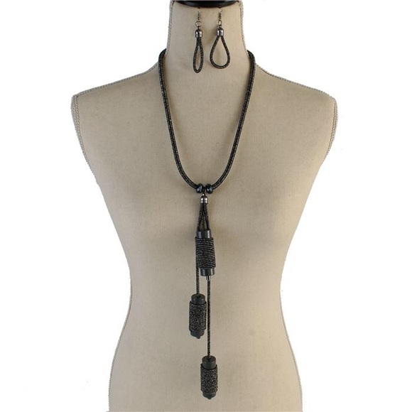 FASHION CORD LONG BARDROP NECKLACE SET - Picture 1 of 2